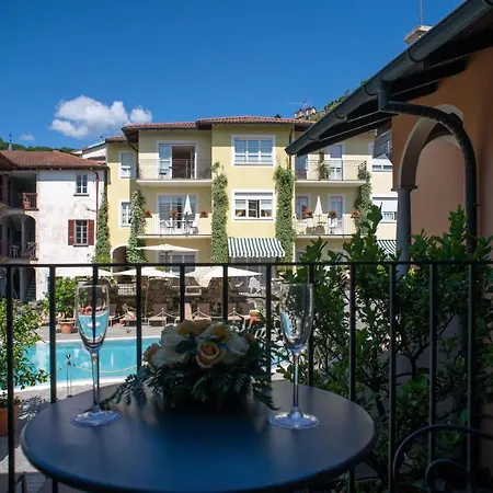 Cannero Hotell 4*