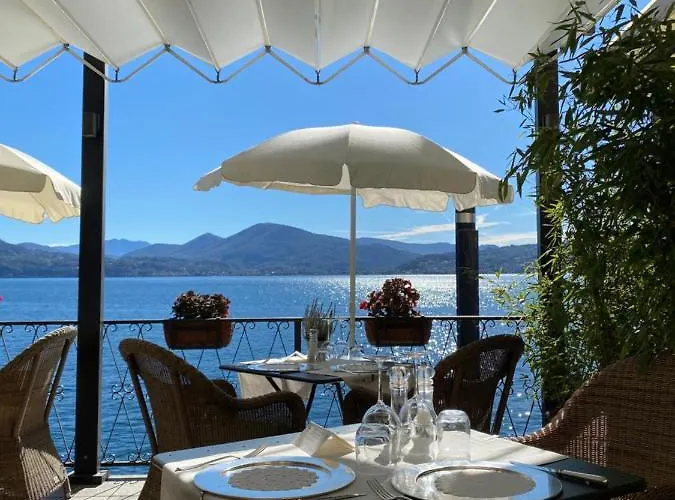 Cannero Hotel